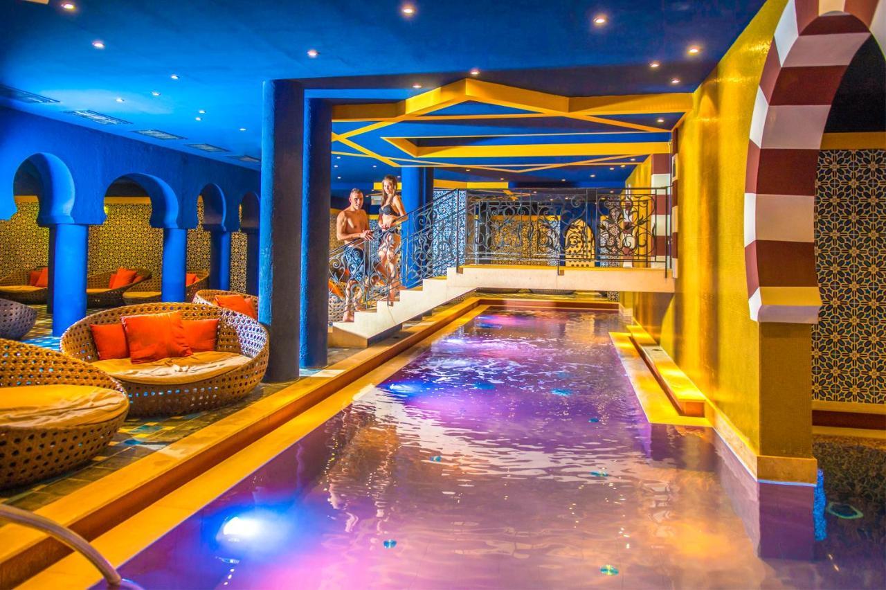 אגרסאלוק Meses Shiraz Hotel Superior-Adults Only מראה חיצוני תמונה