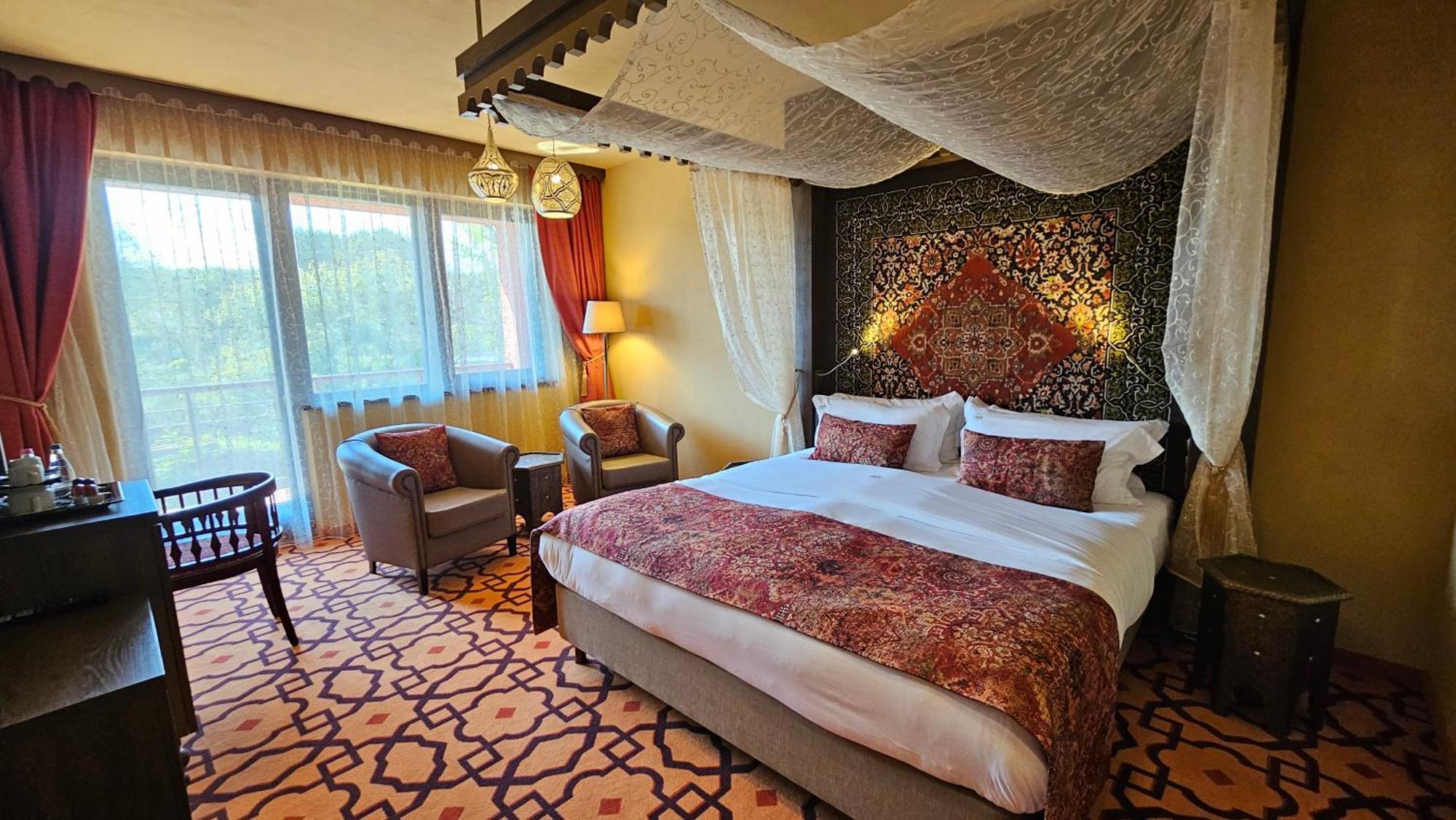 אגרסאלוק Meses Shiraz Hotel Superior-Adults Only מראה חיצוני תמונה