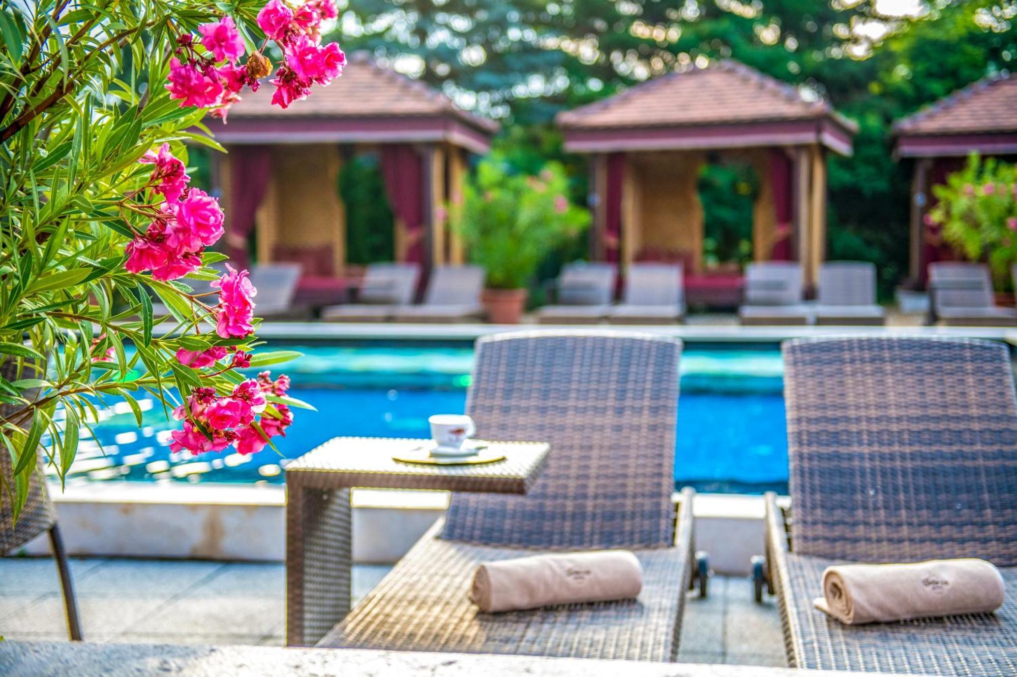 אגרסאלוק Meses Shiraz Hotel Superior-Adults Only מראה חיצוני תמונה
